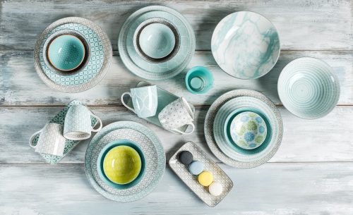 Happy family 25 részes modern design porcelán étkészlet 4 személyre 
