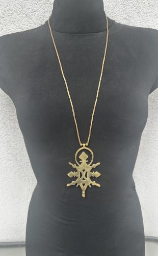 Tribal nyaklánc sárgarézből