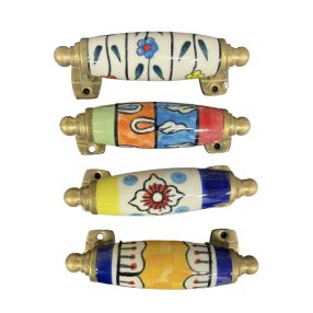 Kézi festésű vintage stílusú porcelán bútorfogantyúk sárgaréz rögzítővel