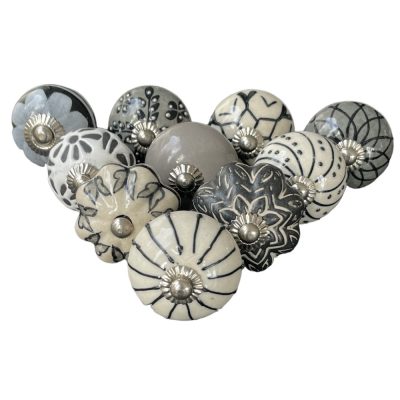   10 db-os kézzel festett vintage stílusú porcelán bútorgomb szett