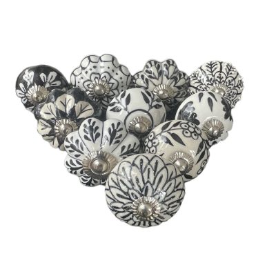   10 db-os kézzel festett vintage stílusú porcelán bútorgomb szett