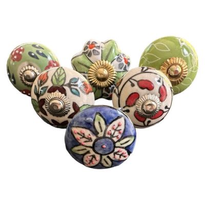 6 db-os vintage stílusú porcelán bútorgomb szett
