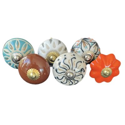 6 db-os vintage stíkusú porcelán bútorgomb szett