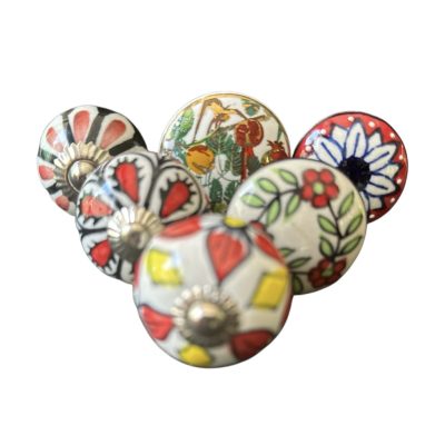 6 db-os vintage stílusú porcelán bútorgomb szett