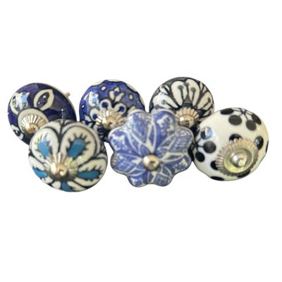 6 db-os vintage stílusú porcelán bútorgomb szett