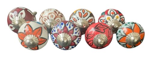 8 db-os vintage stíkusú porcelán bútorgomb szett